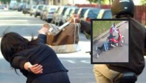 Scippata e trascinata per l'asfalto ad Aversa: donna ricoverata per trauma cranico