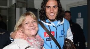 La madre di Cavani: "Un sogno Edison al Napoli, amo questa città"
