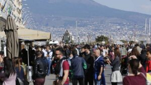 Napoli e provincia è boom di Ferragosto: record a Pompei, Ercolano e sul Vesuvio