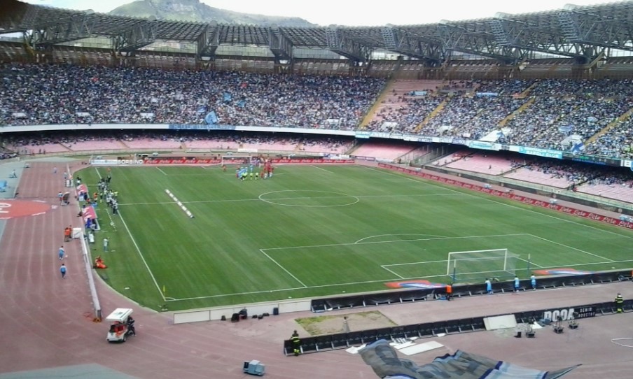 Stadio San Paolo: abbonamenti più cari per la prossima stagione