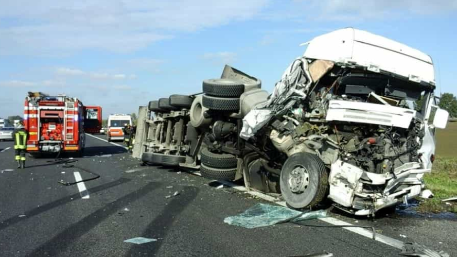 Schianto in autostrada