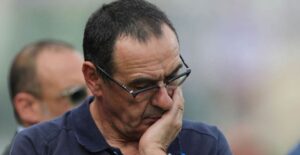 Sarri, incognita futuro. Il procuratore: "Potrebbe stare un anno fermo"