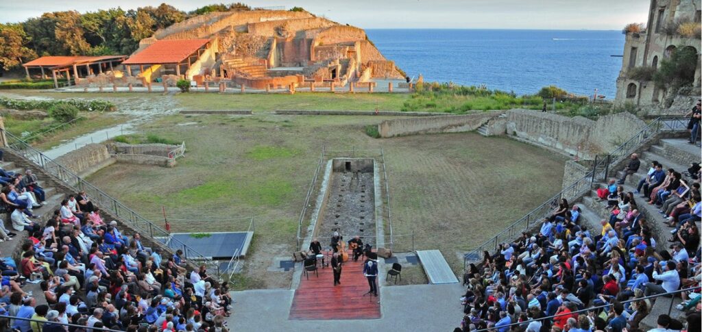 Pausilypon, "Suggestioni all'imbrunire": è partita la decima edizione