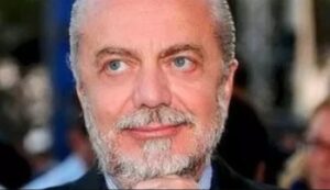 "Per De Laurentiis è stato amore a prima vista", ma il prezzo è troppo alto: il Napoli tratta
