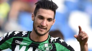 Napoli, dopo Verdi c'è Politano: contatto con il Sassuolo