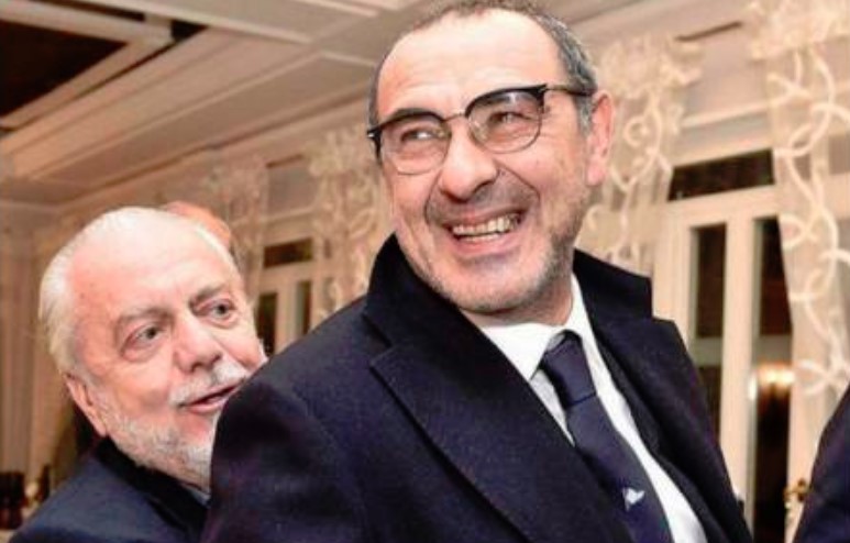 Sarri alla Juve, social impazziti contro il "Comandante": spunta il messaggio di Adl