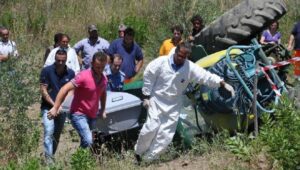 Si ribalta il trattore, uomo muore nell'avellinese