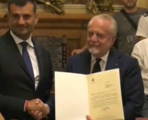 ADL compra il Bari ma dimentica il compleanno del Napoli: è bufera sui social