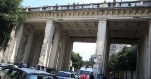 Napoli, tragedia al Vomero: padre si toglie la vita gettandosi da un ponte