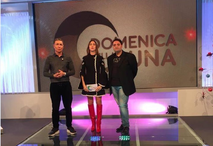 "Domenica sulla Luna", ospite il cantante Tony Colombo