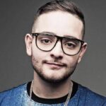 Rocco Hunt, l'annuncio su Instagram: "Troppe pressioni, mollo tutto"