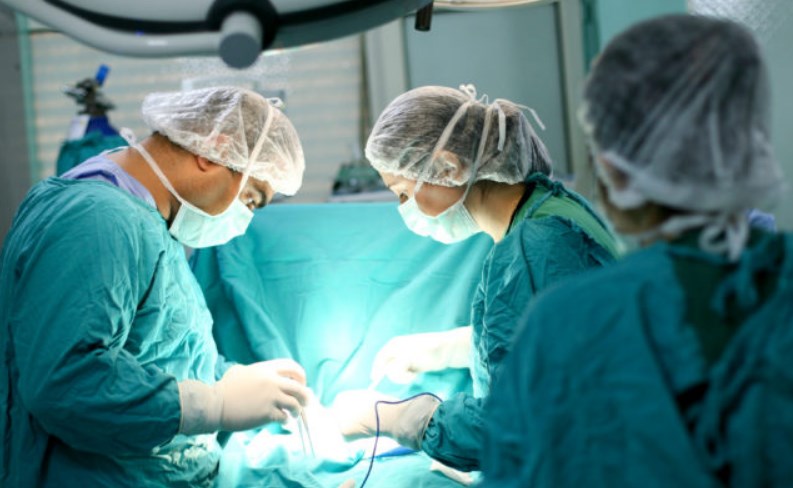 Napoli, super operazione al cuore per salvare il piccolo Yesak