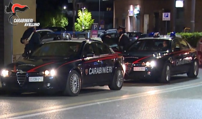 Avellino, professore arrestato per molestie sessuali e stalking nei confronti di una minorenne