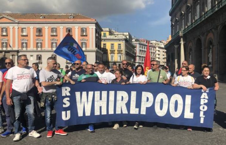 Whirlpool, l'annuncio: "Prolungata l'apertura a Napoli"