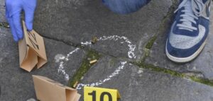 Ferisce a colpi d'arma da fuoco due persone, arrestato il "Pistolero dell'Agro"