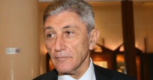 La parabola di Bassolino, fuori dal Pd e dalle liste di Liberi e Uguali