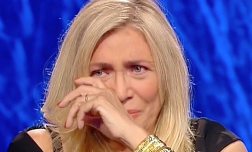 Mara Venier a Domenica In: non regge l'emozione e va in ospedale