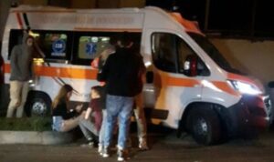 Pontecagnano, dramma in discoteca: 3 ragazze ricoverate in ospedale