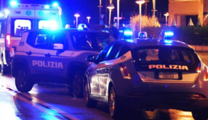 Lite nel Napoletano finisce nel sangue, ragazzo di 17 anni colpito a morte, ferito parente che era con lui