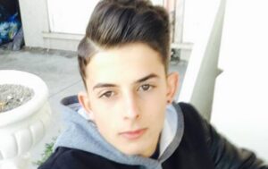 Dramma in provincia, 19enne muore in un incidente stradale: si chiamava Thomas