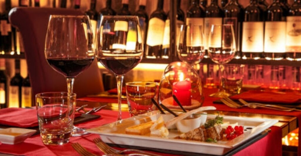 Cenetta romantica con conto stellare, cinque coppie napoletane scappano senza pagare in provincia