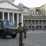 Emergenza Coronavirus, arrivano in Campania altri 100 militari per i controlli