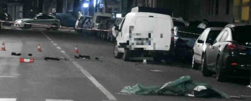 Napoli, stava attraversando la strada: investito e ucciso da un'auto