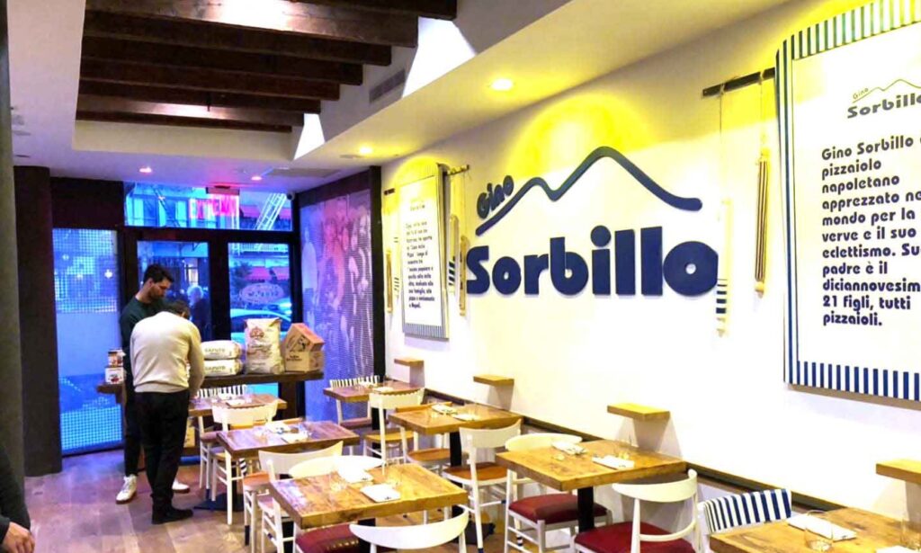 Flop per Sorbillo a New York, pizzeria bocciata da giornale gastronomico