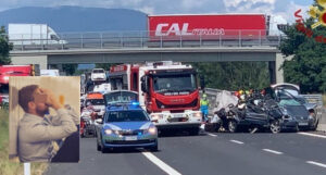 Fa incidente e muoiono le sue due bambine, parla il padre: "Non riuscivo a tenere gli occhi aperti"