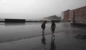 Meteo a Napoli: dopo il sole e il caldo, arriva il Summer Storm
