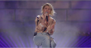 Emma canta Pino