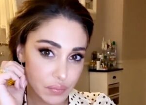 Belen Rodriguez attaccata dopo la rottura con Stefano: "Sto iniziando ad avere paura"