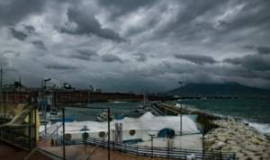 Meteo Napoli, dopo il bel tempo tornano i temporali: nuovo cambiamento in arrivo