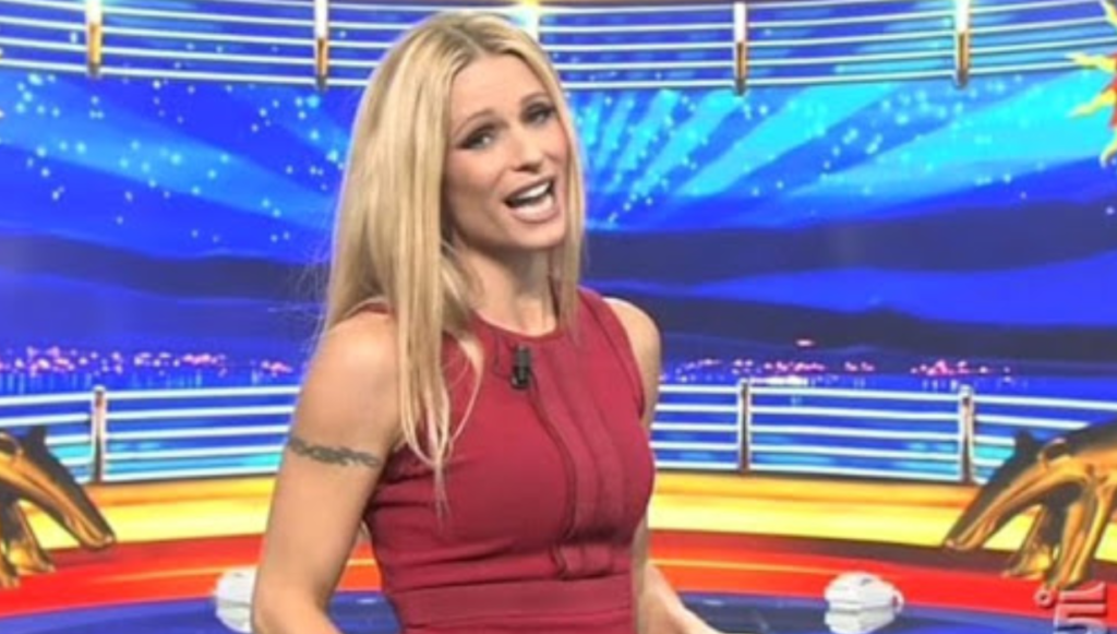 Michelle Hunziker ci riprova e chiedere alla Botteri di fare un servizio su di lei: "Grazie"