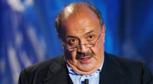 Maurizio Costanzo si scaglia contro il Grande Fratello Vip: "Chiudetelo subito"