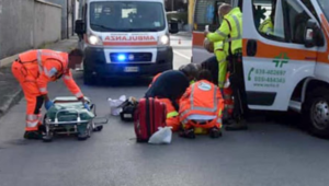 Dramma a Pontecagnano, donna precipita dal balcone e muore
