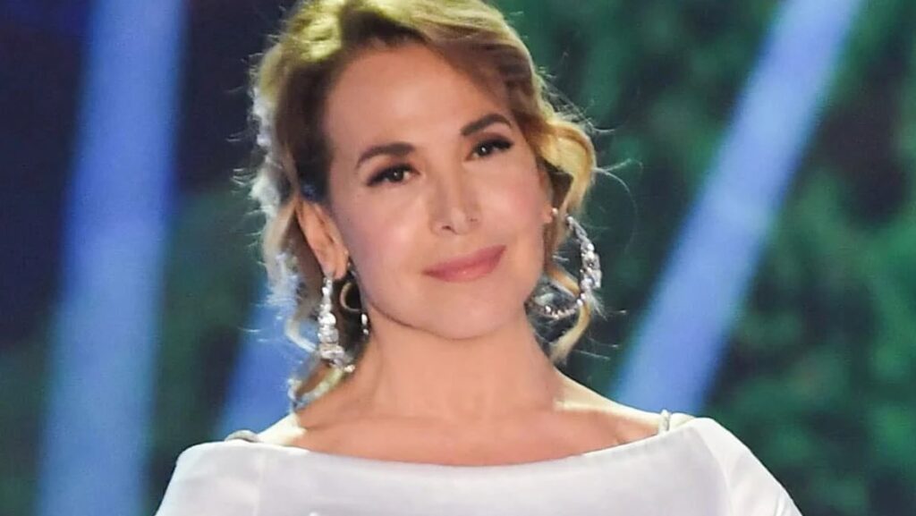 Barbara D'Urso racconta il dolore provato: "Ho avuto paura, ma ho deciso di continuare"