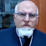 Coronavirus, Ascierto invita a usare la mascherina: "Non fa male, noi medici la indossiamo tutto il giorno"