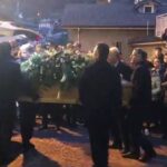 Francesca Fioretti dopo i funerali di Davide Astori a Bergamo con la sua famiglia