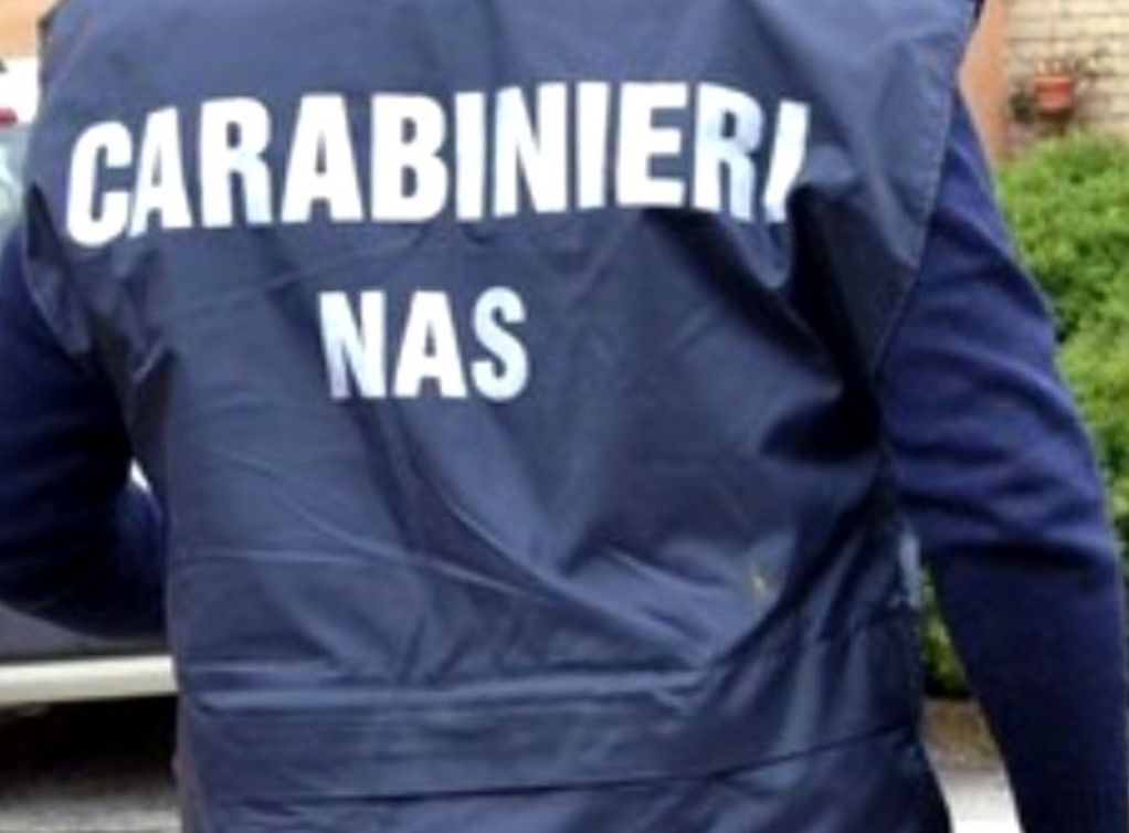 Blitz dei Nas in un noto pub di Napoli: sequestrato un grosso quantitativo di carne