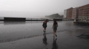 Meteo Napoli, arrivano i temporali e si abbassano le temperature