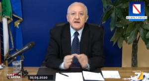 Giletti osanna il governatore campano a Non è l'Arena: "De Luca the best"