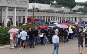 Regione Campania, via al concorsone tra le polemiche: "Quattro ore di attesa, una truffa"