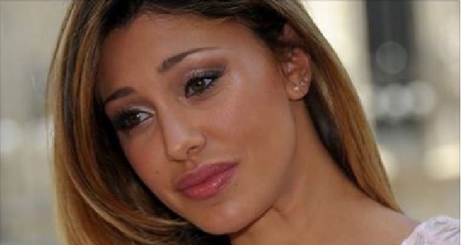 L'annuncio di Belen Rodriguez, la showgirl lascia l'Italia