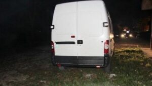 Benevento, intera famiglia vive in un furgone: l'appello della Caritas