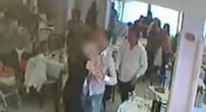 Scopre tradimento della nuora durante una festa di famiglia, scoppia il caos: è corsa ai numeri