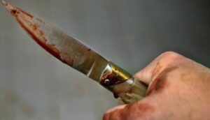 Accoltellato per una battuta, arrestato 29enne