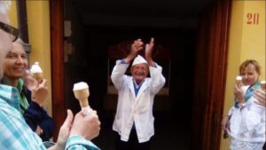 Addio a Vincenzo 'o parente, storico gelataio dell'Irpinia