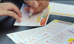 La Dea Bendata bacia il nolano, vinto un "5": premio da 20mila euro