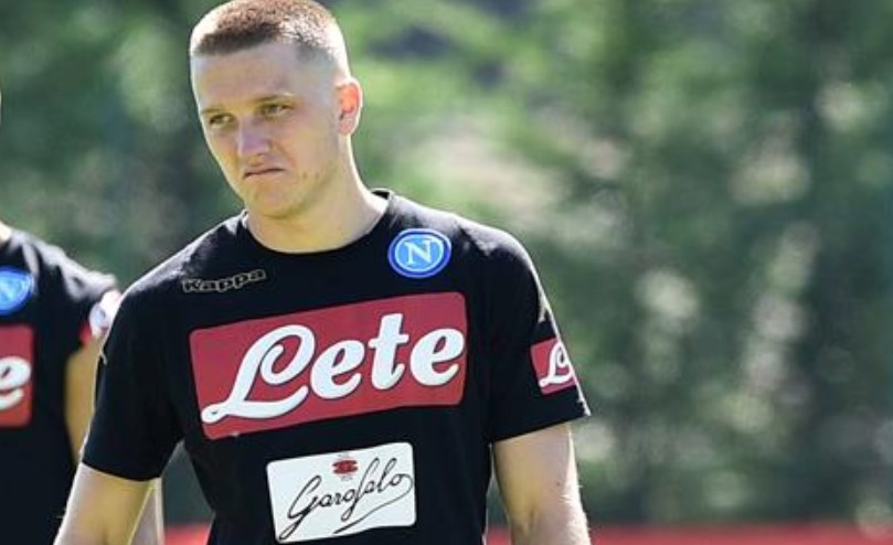 Dimaro, paura per Zielinski: il centrocampista crolla durante l'allenamento